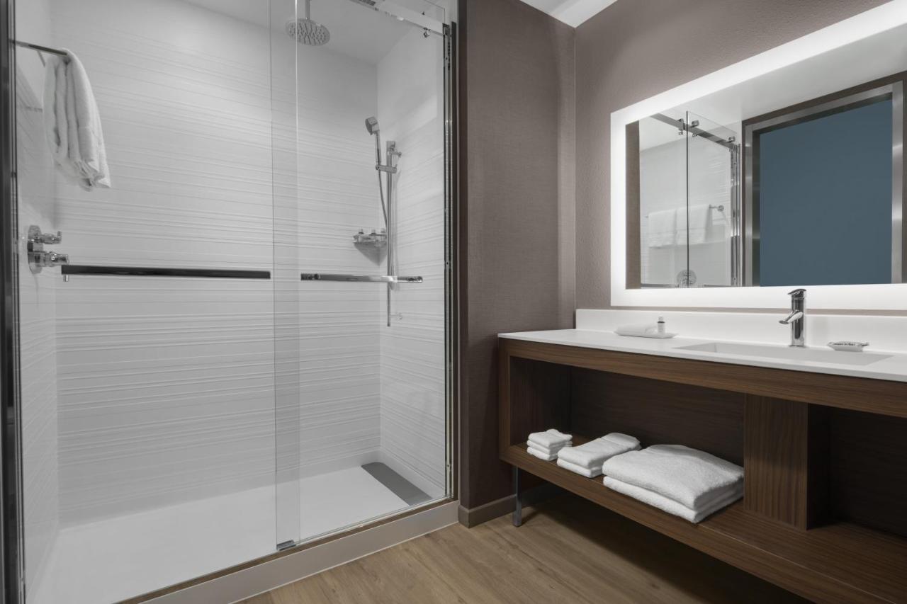 Ac Hotel By Marriott Columbus Downtown エクステリア 写真