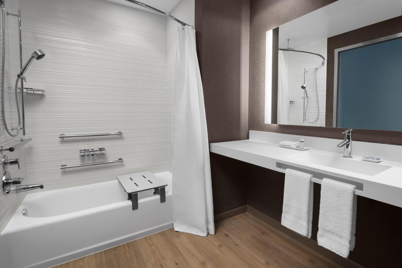 Ac Hotel By Marriott Columbus Downtown エクステリア 写真