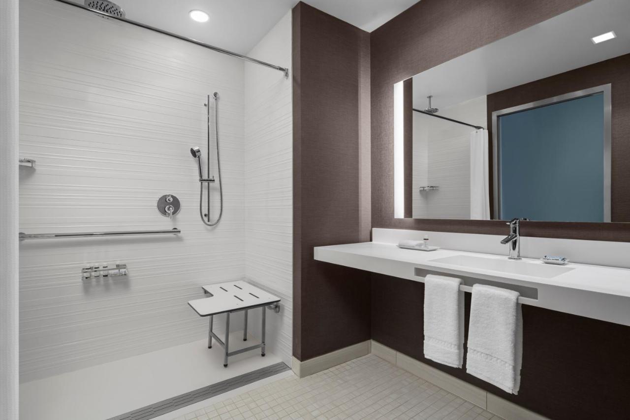 Ac Hotel By Marriott Columbus Downtown エクステリア 写真